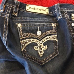 Rock Revival 31 Maisky Dark Wash Easy Crop Jeans